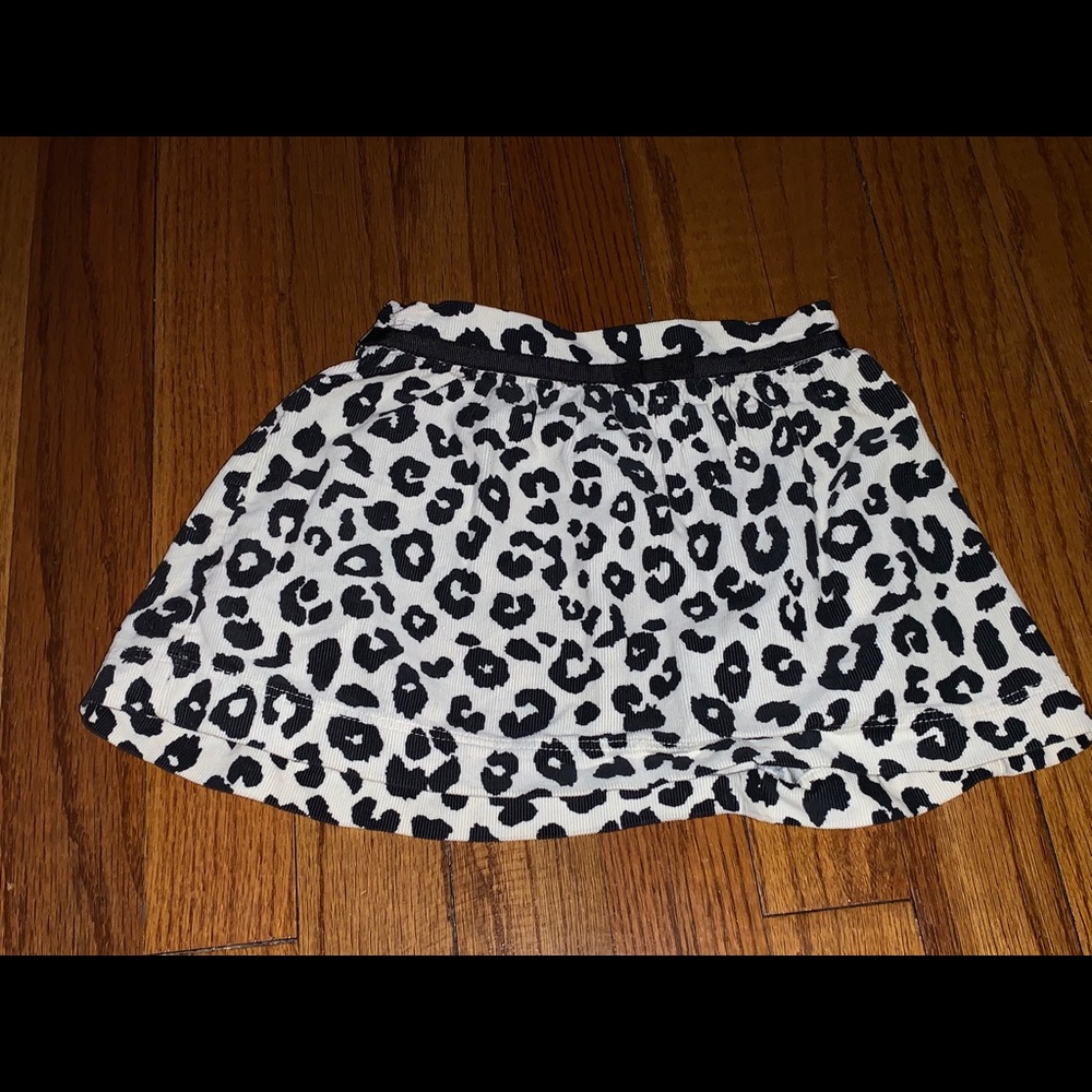 Cute toddler skirt.